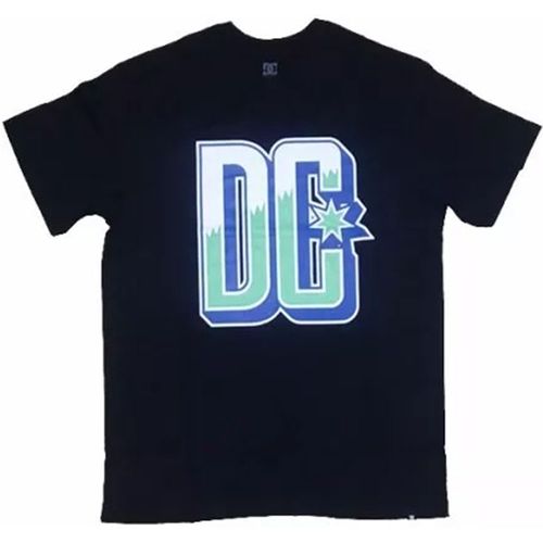 Camiseta-DC-Estate-Preta