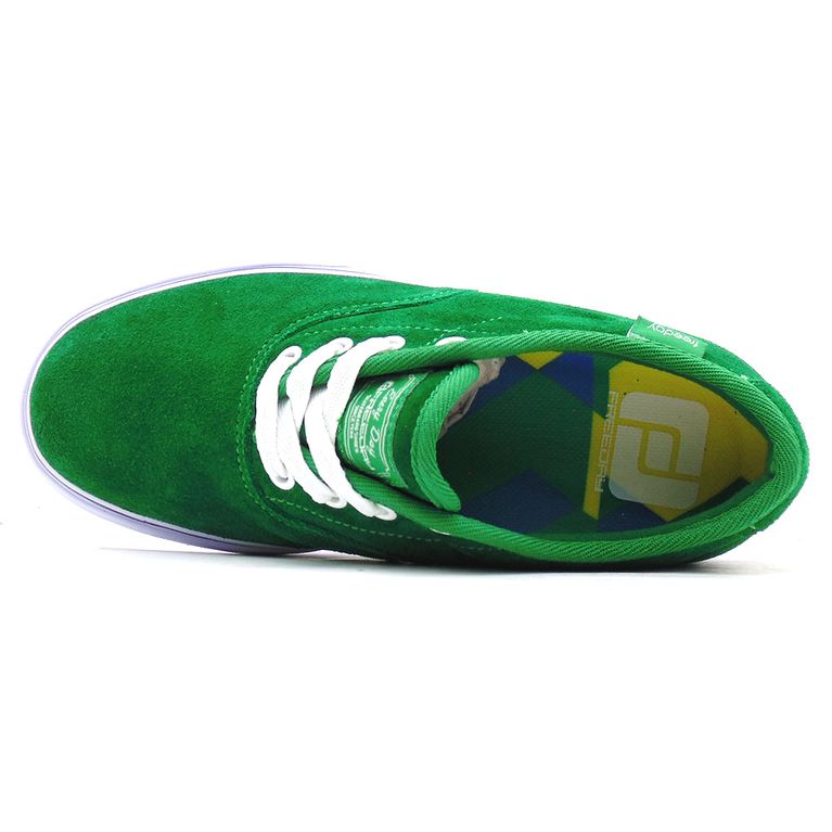 tenis verde bandeira