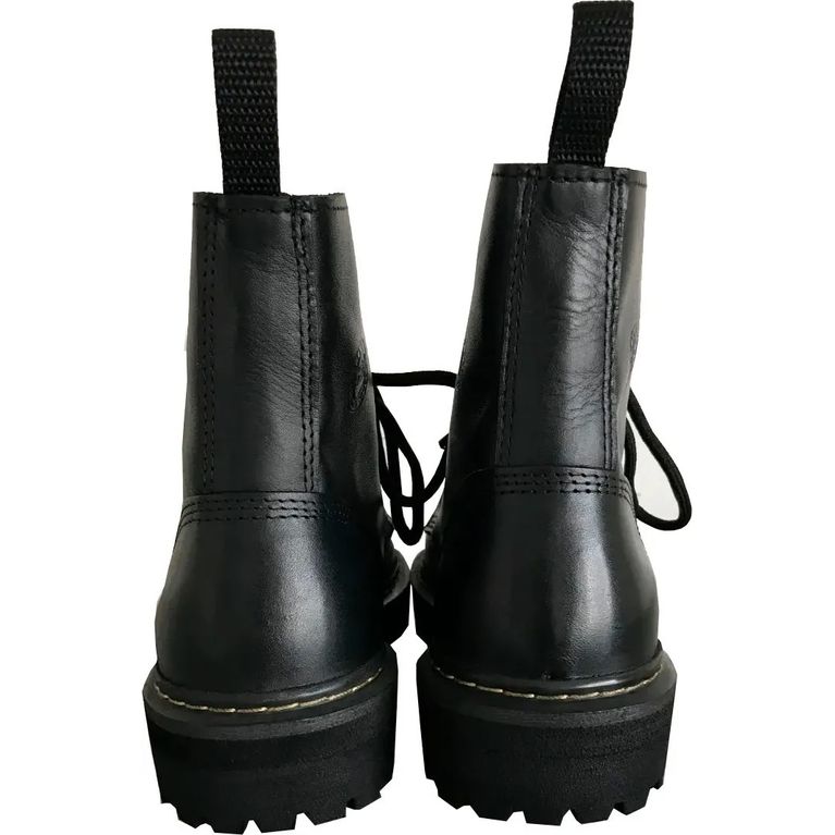 coturno com costura amarela