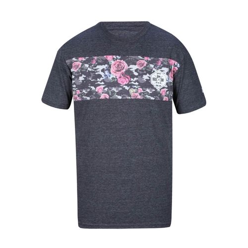 camiseta-new-era-tee-recorte-floral-01