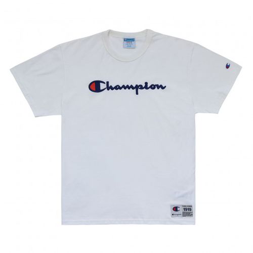 camiseta-champion-logo-branco-01